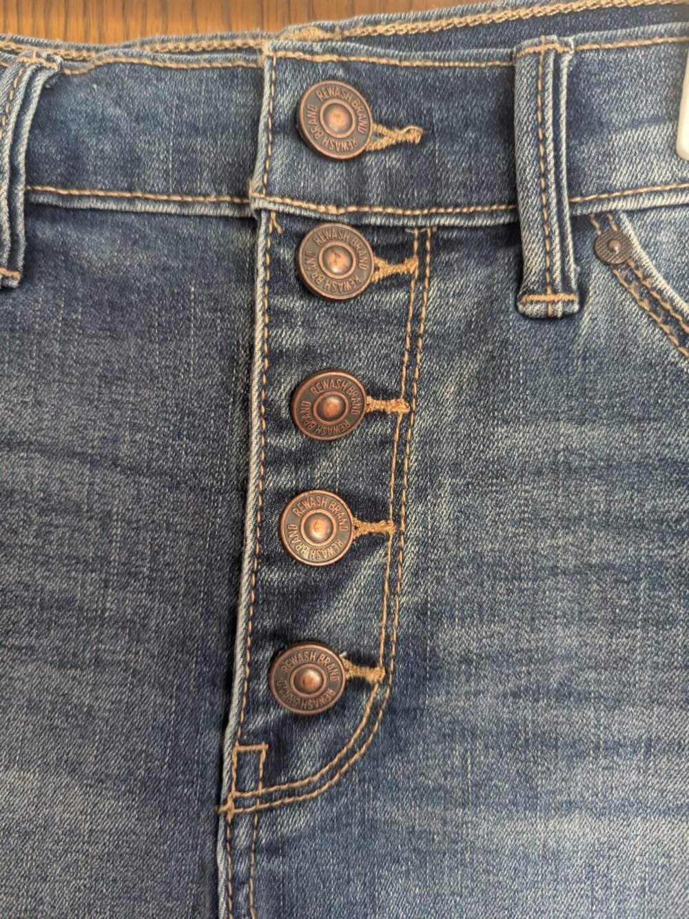 Rewash Button Fly Raw Hem High Rise Denim Blue Jean Shorts-Junior 3/26 - Picture 4 of 6